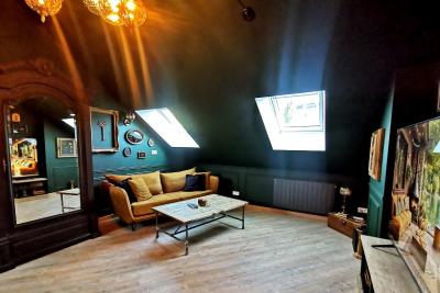 Enlarge image, modal window