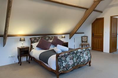 Enlarge image, modal window