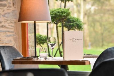 Enlarge image, modal window