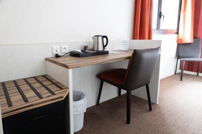 Enlarge image, modal window