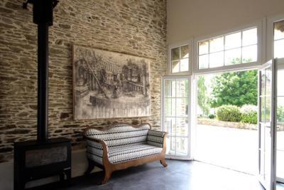 Enlarge image, modal window