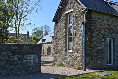 Enlarge image, modal window