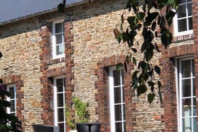 Enlarge image, modal window