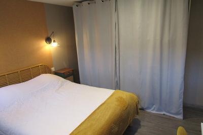 Enlarge image, modal window