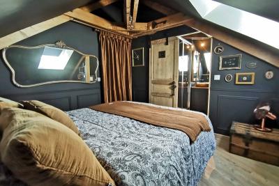 Enlarge image, modal window