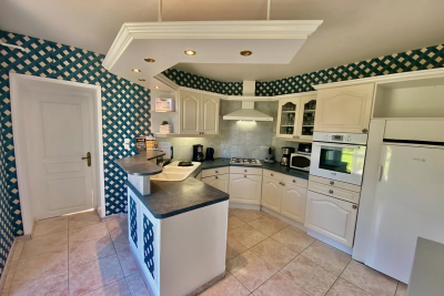 Enlarge image, modal window