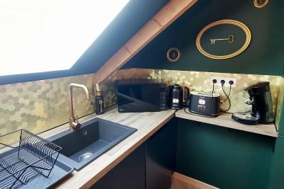 Enlarge image, modal window