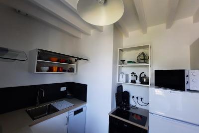 Enlarge image, modal window