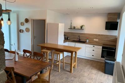 Enlarge image, modal window