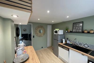 Enlarge image, modal window