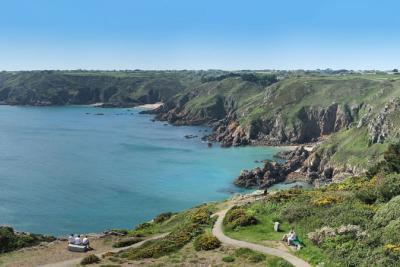 Enlarge image, modal window - Île de Guernesey
