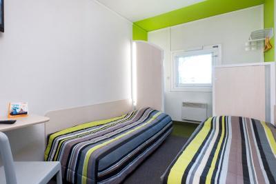 Enlarge image, modal window