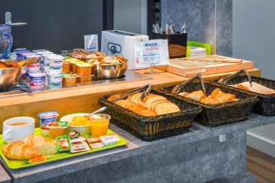 Enlarge image, modal window