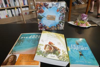 Enlarge image, modal window - photo du salon des saisons