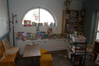 Enlarge image, modal window - photo du salon des saisons