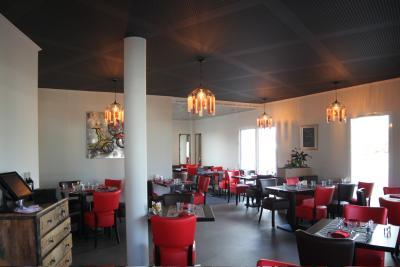 Enlarge image, modal window