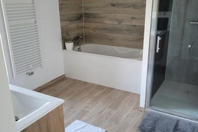 Enlarge image, modal window