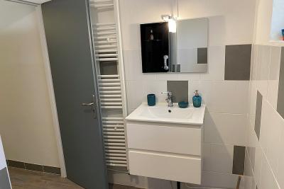 Enlarge image, modal window