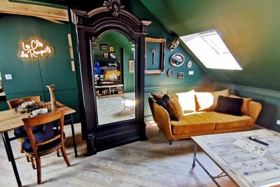 Enlarge image, modal window