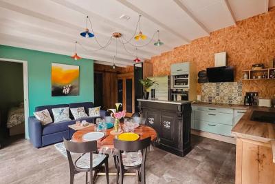 Enlarge image, modal window