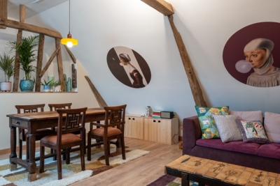 Enlarge image, modal window