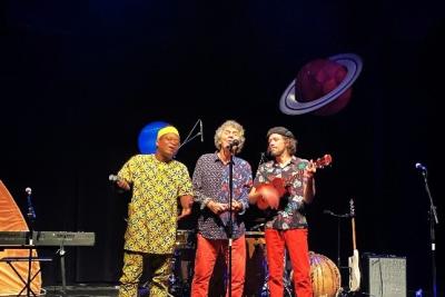 Enlarge image, modal window